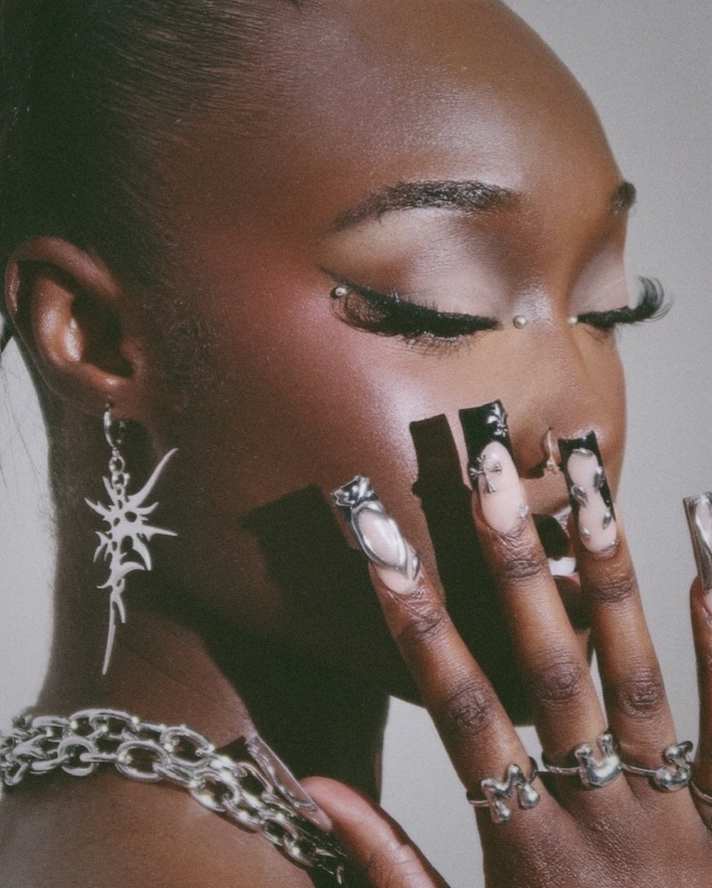 SOFT GLAM